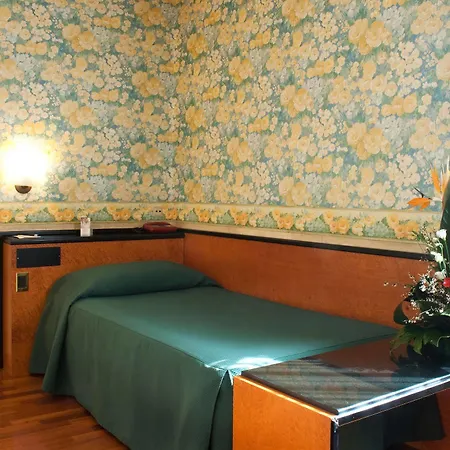 Hotel Giberti & Verona
